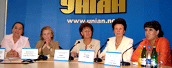 Зліва направо: голова Всеукраїнської громадської організації 