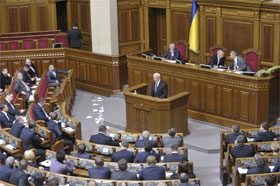 Через небажання регіоналів призначити вибори у Василькові опозиція заблокувала голосування у парламенті