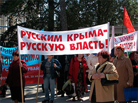 Хроніки окупації. Кримські пенсіонери вже відчувають, чого варті російські агітки