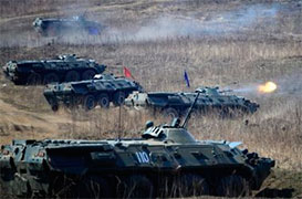 Росія влаштувала чергову провокацію: війська імітували атаку на держкордон України