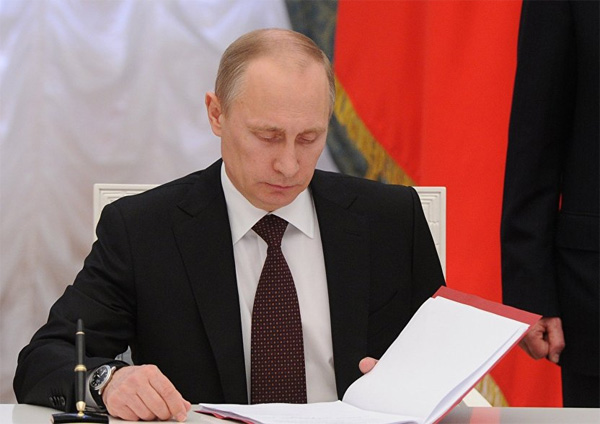 Путін підписав указ про санкції проти України