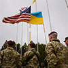 Уряд США має дати чітку відповідь на погрози Кремля Україні