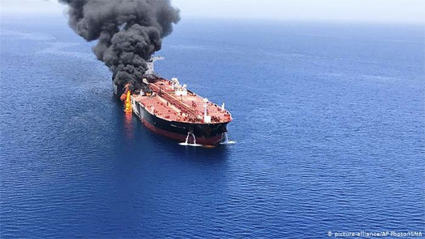 Конфлікт в Оманській затоці. Іран відкидає звинувачення США в нападі на танкери