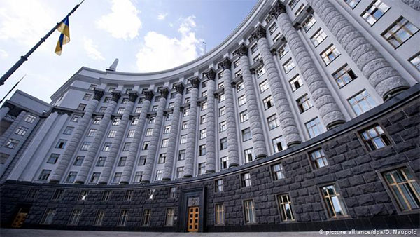 Уряд України пропонує Раді втричі скоротити кількість районів