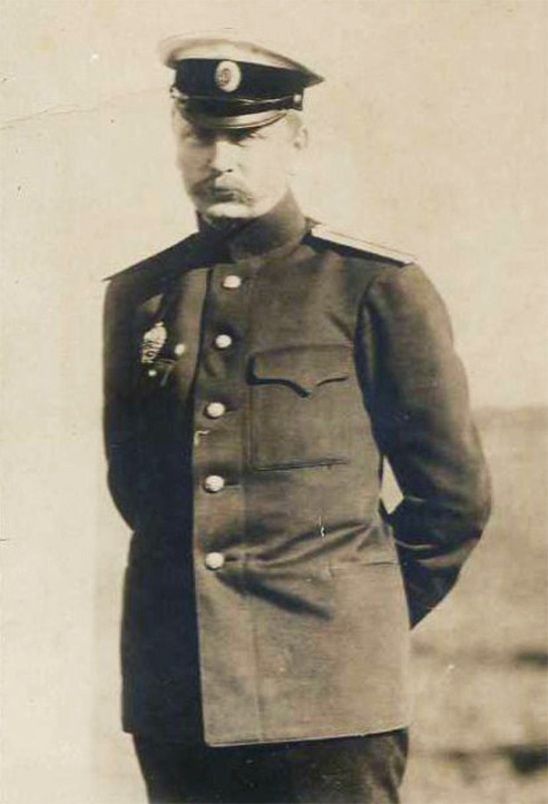 Капітан Левко Мацієвич, перший український авіатор,  будував Чорноморський флот, розробляв підводні човни і авіаносці