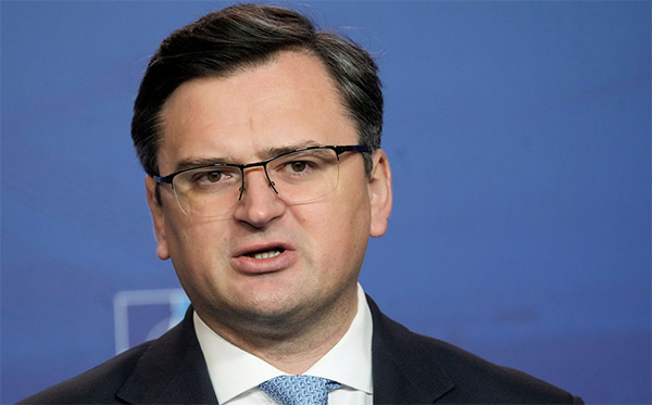 Україна закликає НАТО бути готовим до санкцій у разі російського вторгнення
